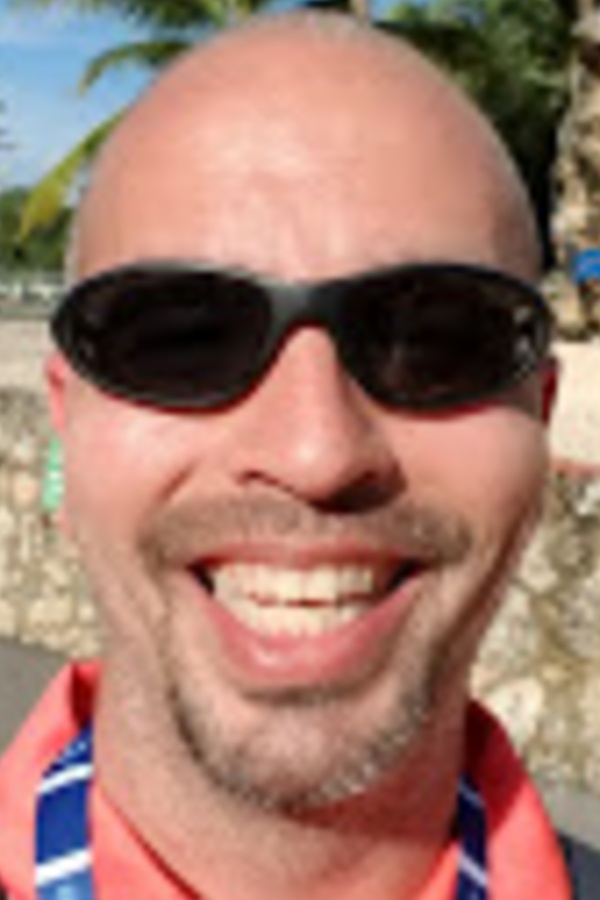 Cruise Brothers Travel Agent Joe Flanagan